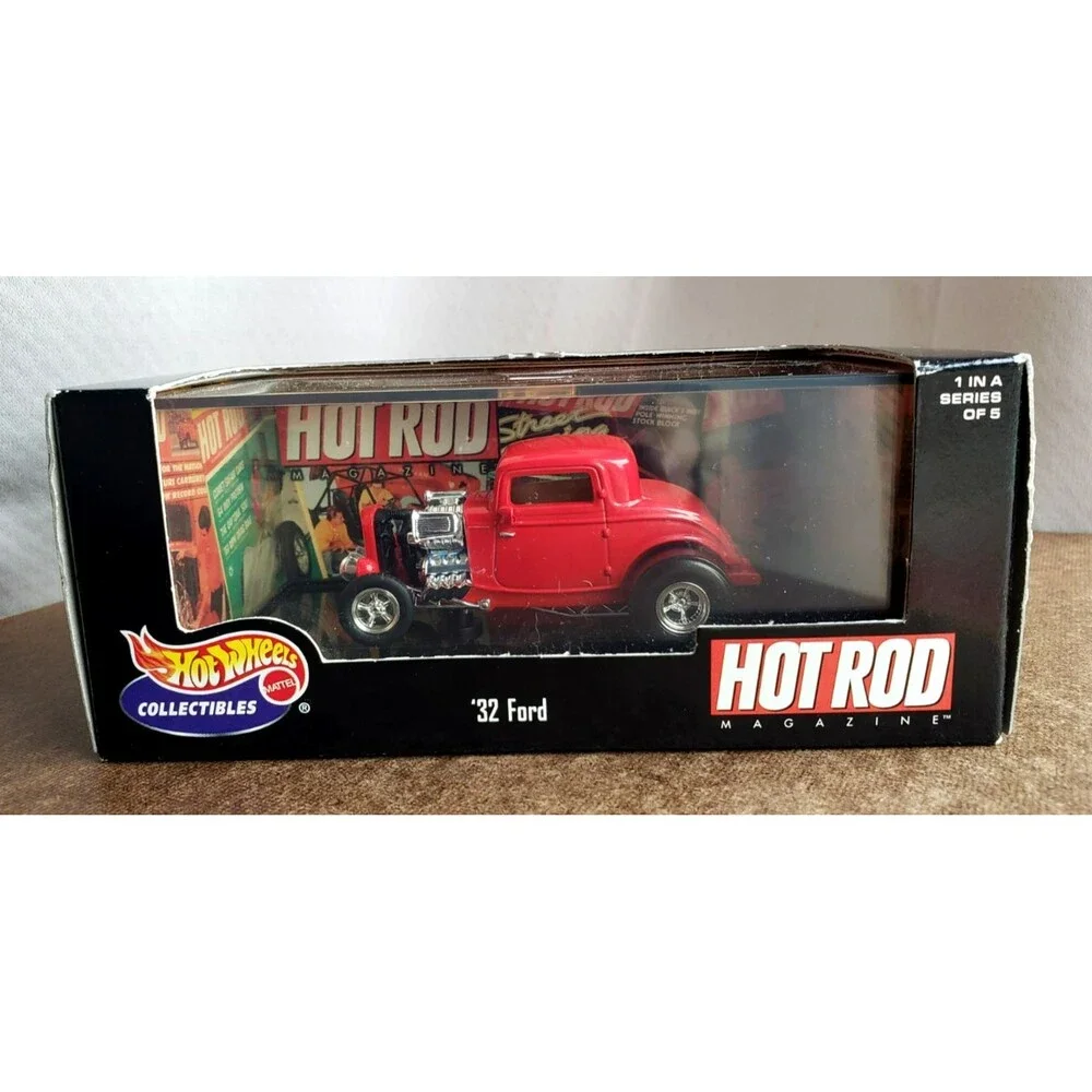 2000 HOT WHEELS COLLECTIBLES 1932 FORD RED #1/5 HOT ROD SERIES I MAGAZINE 1:43